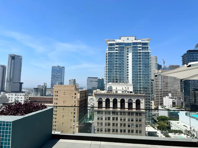 Eastern Columbia Lofts