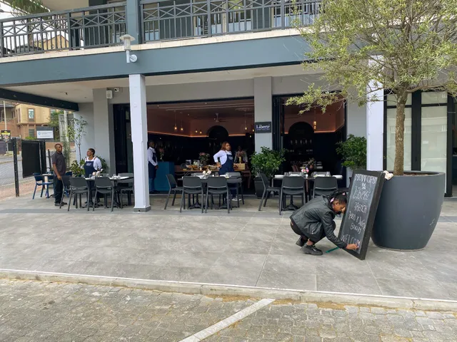 The Woods Shopping Centre