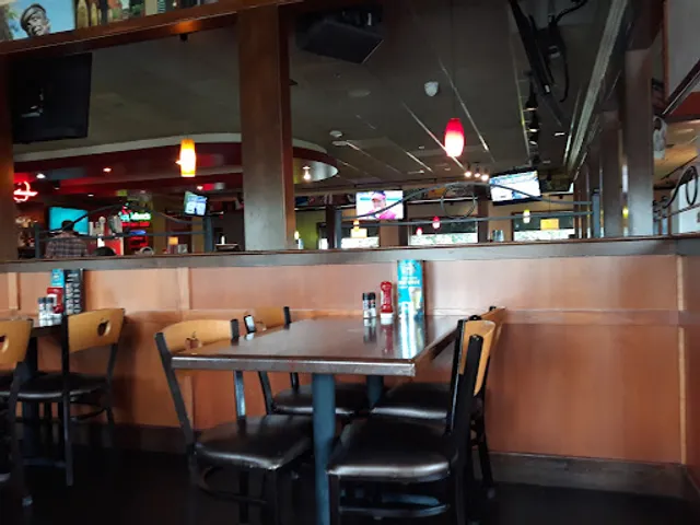 Applebee's Grill + Bar