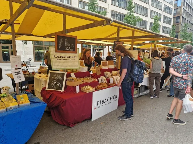 Slow Food Market
