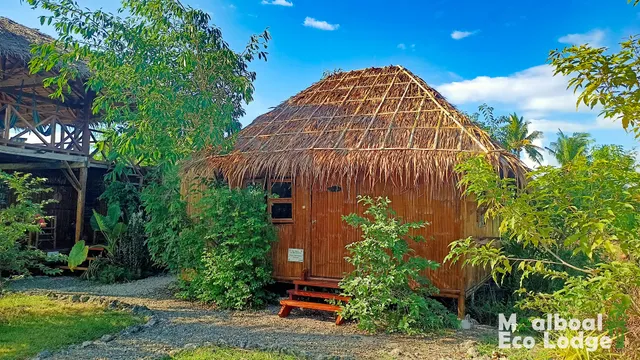 Moalboal Eco Lodge