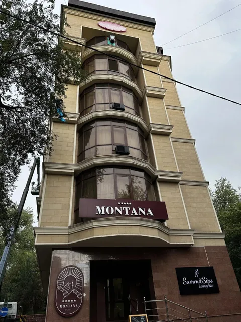 Montana Hotel