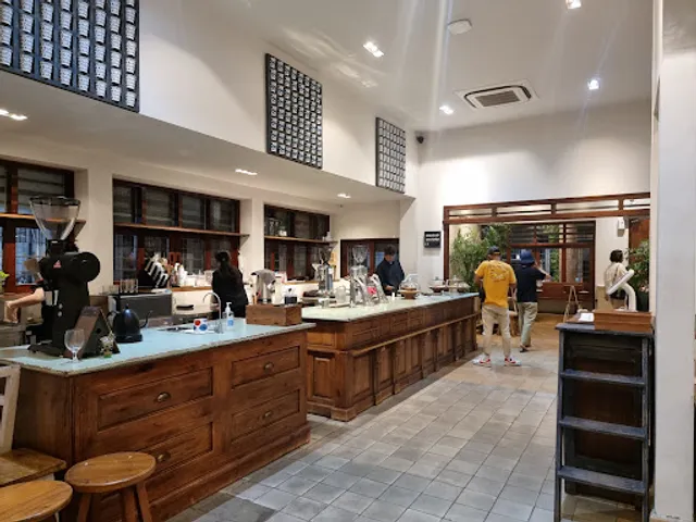 Ombé Kofie Menteng