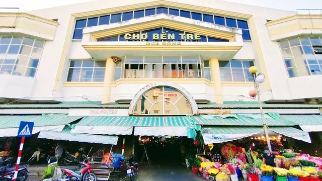 Ben Tre Market