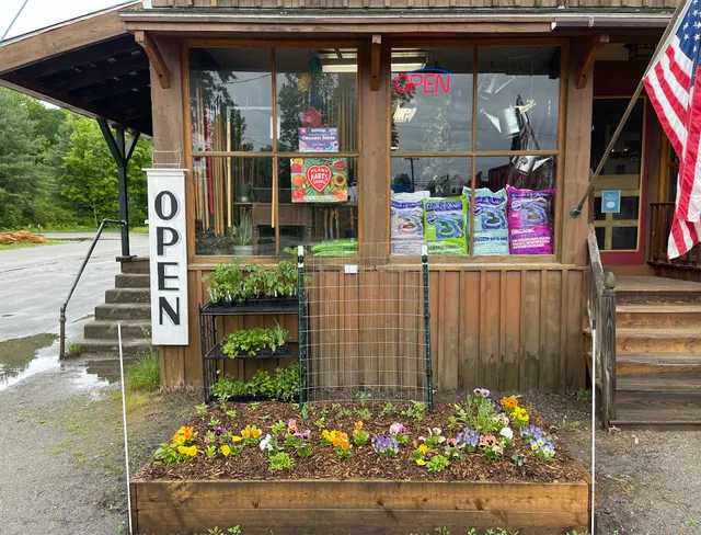 Erskine's Grain & Garden