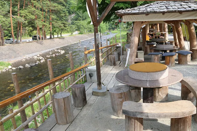 Nagashi-Soumen & Houtou En-emon