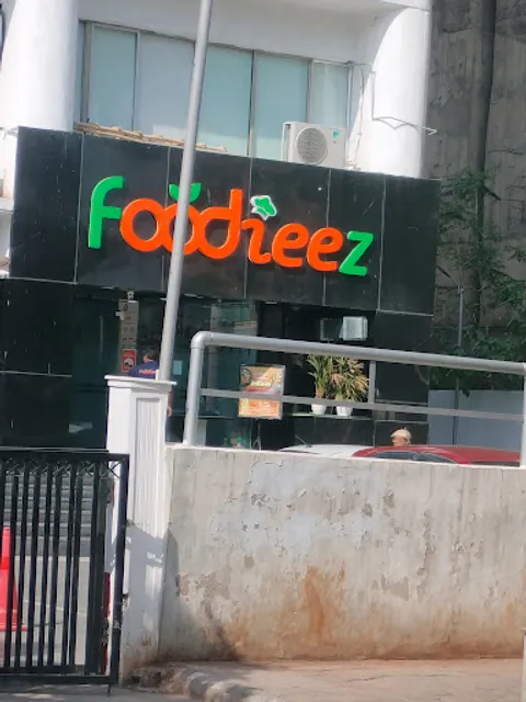 FOODIEEZ