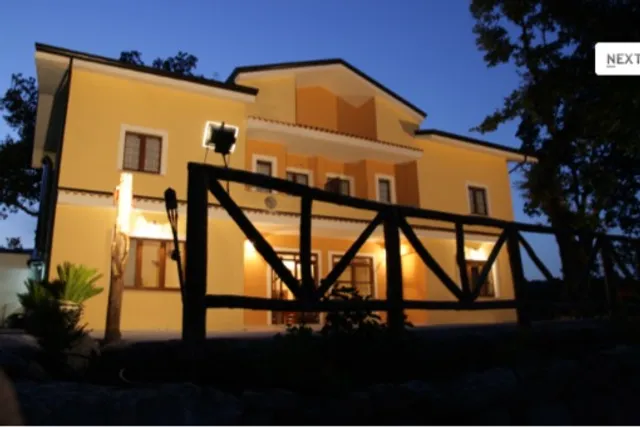 The laurels farmhouse