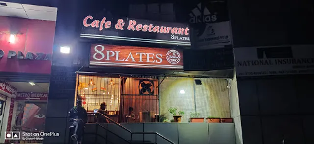 8 Plates Cafe & Restaurant