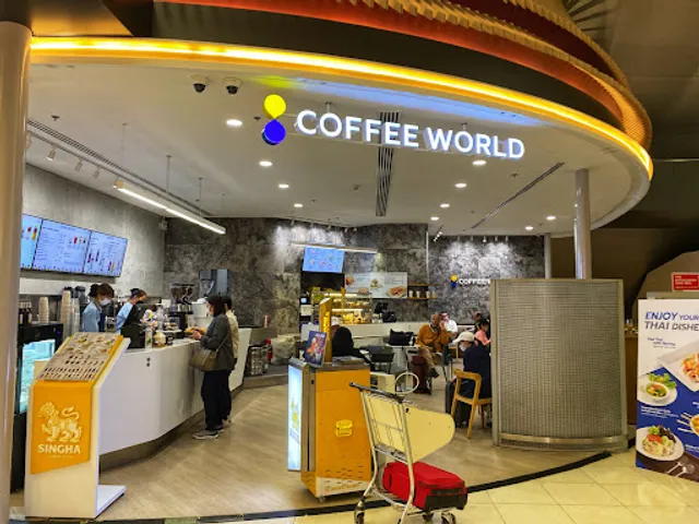 Coffee World - Airport - Concourse F (West) 4 F