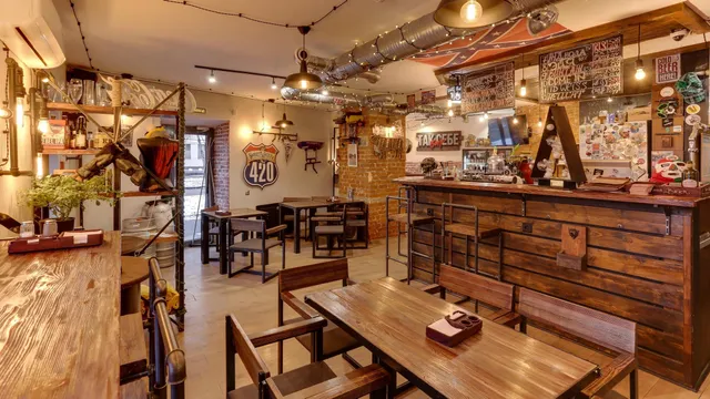 Стейк хаус Steak and Beer corner | Бар, бургерная, спортбар Пресненский район