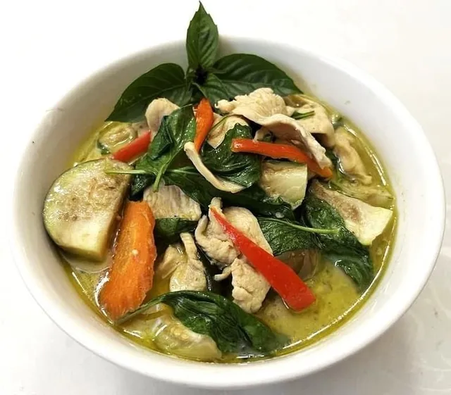 Rim Nahm Thai Cuisine