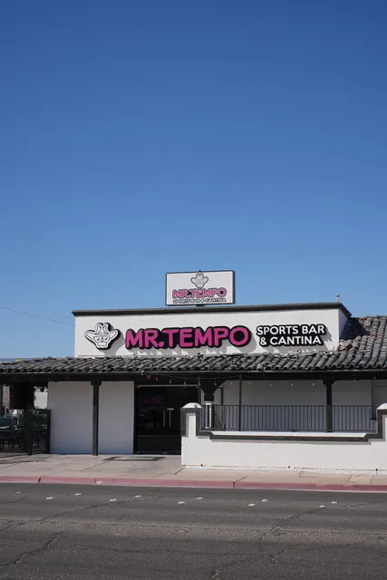 MR. TEMPO Sports bar & Cantina