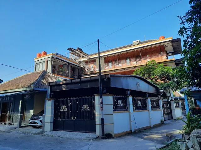 De Ernie Kost and Homestay