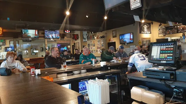 Ted's Bar & Grill 22