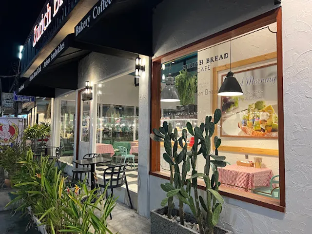 Zurich Bread Cafe Rawai