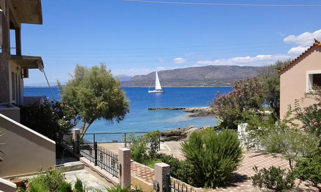 Lakonia Bay - Apartments