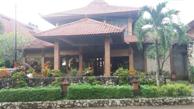 Nyiur Resort Hotel