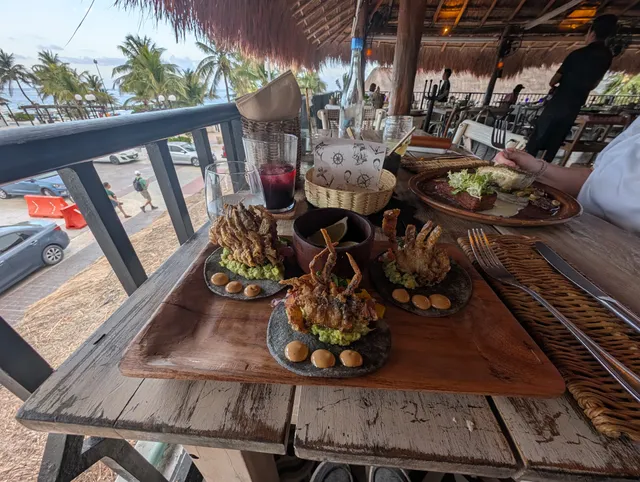 Mexican artisan / arts and craft market