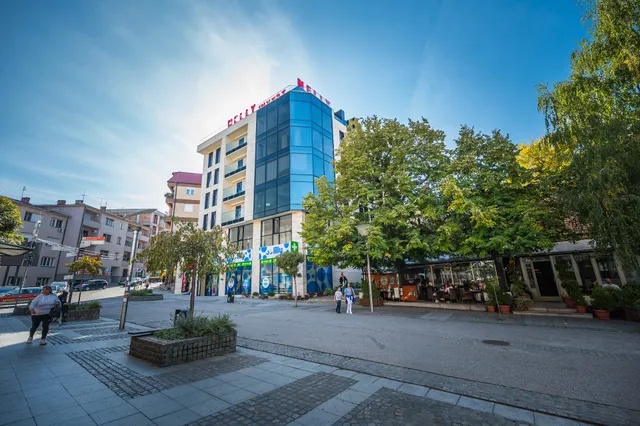 Monelly Restoran & Apartmani