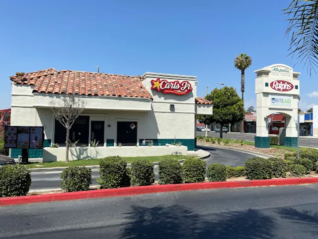Carl’s Jr.
