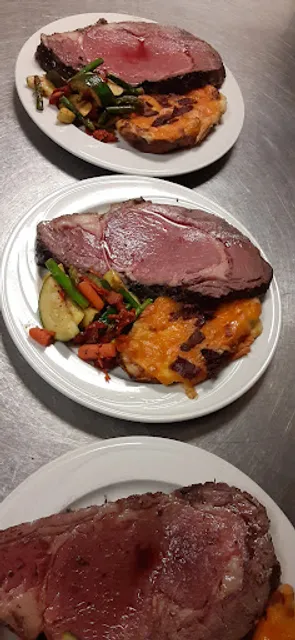 Castle Oaks Bar and Grill