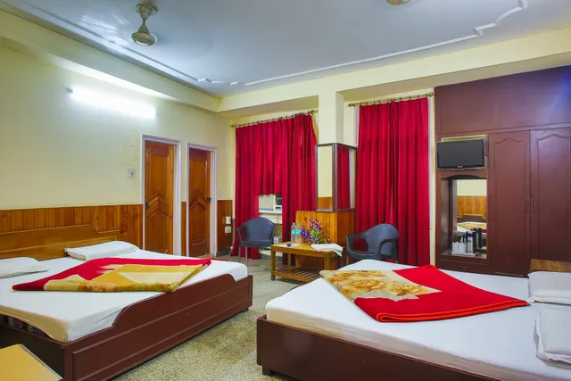 Hotel Raghunath Jammu