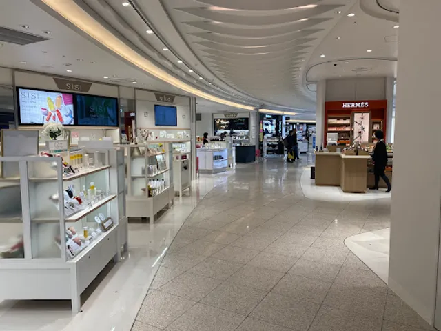 TIAT DUTY FREE SOUVENIR