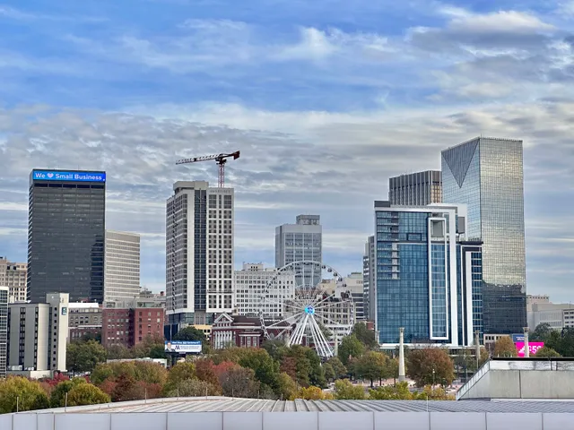 Lanier Parking (Georgia Aquarium Parking Garage)