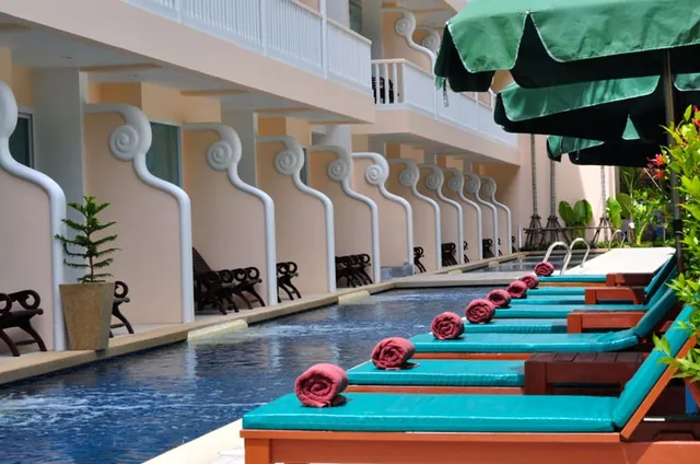 Baan Karonburi Resort