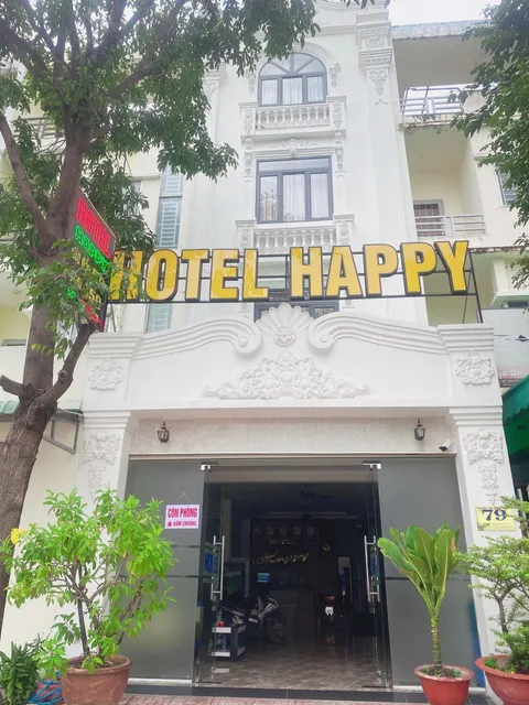 HOTEL HAPPY