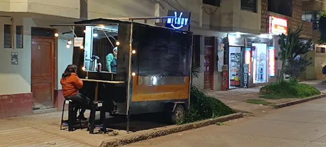 Mikhuy Cusco | hamburguesas y salchipapas