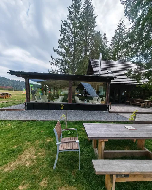 Bistro 21, Hlobišov