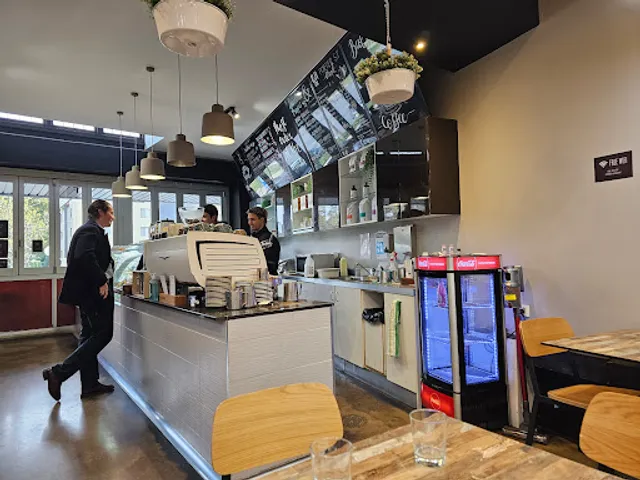 Idelic Cafe & Catering