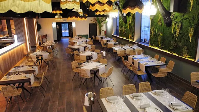 Restaurante M-lía