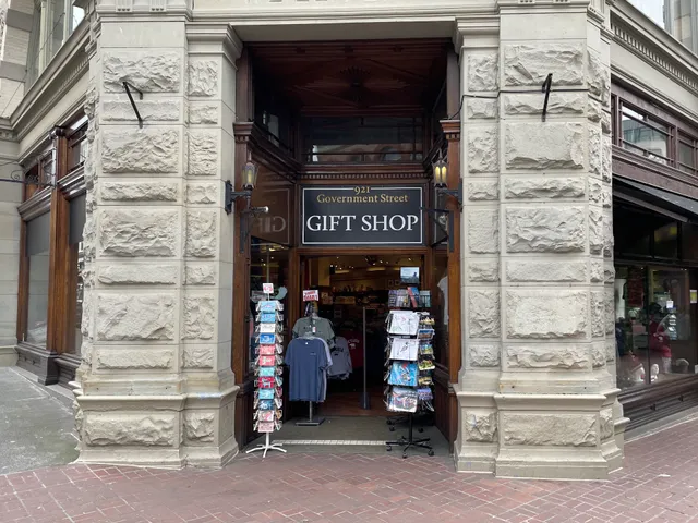 Moose Crossing Gifts