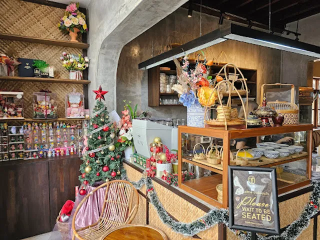 The Thai • เดอะไทย Cafe and Restaurant