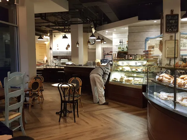 St. Honoré Bakery SE Division