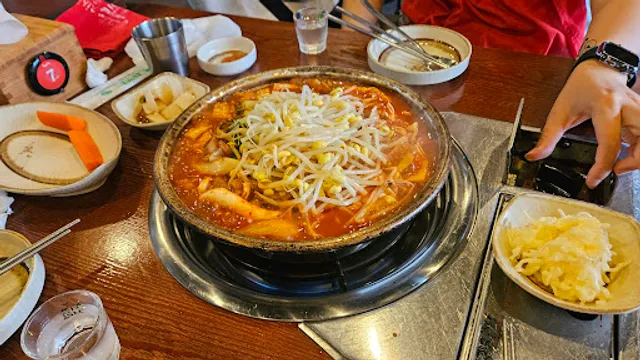 짚신매운갈비찜