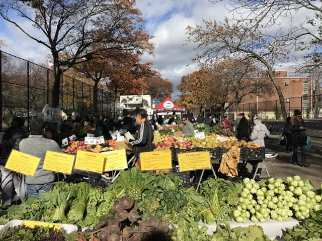 Jackson Heights Greenmarket