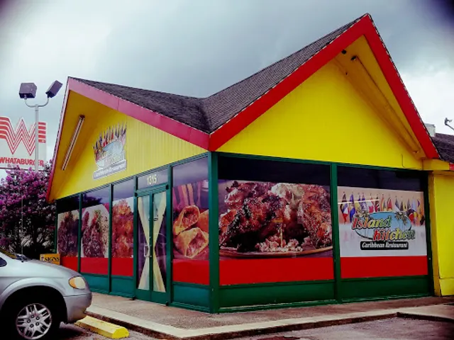 Island Kitchen Trini edition