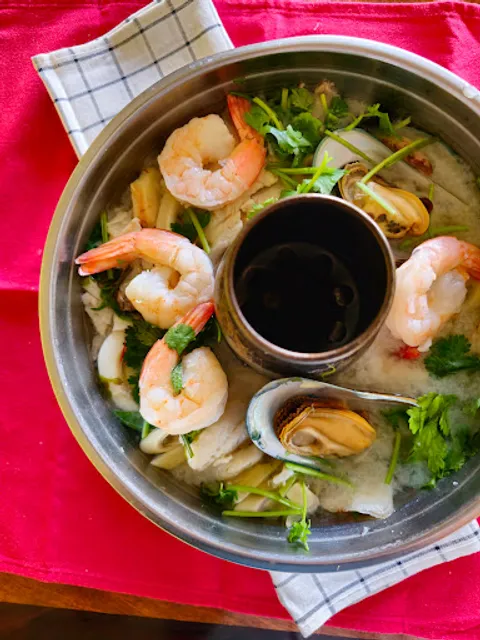 Warin Thai (ร้านวารินทร์ไทย)