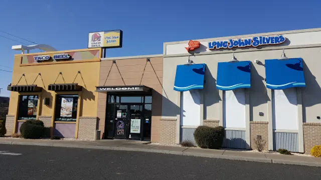 Taco Bell / Long John Silver's