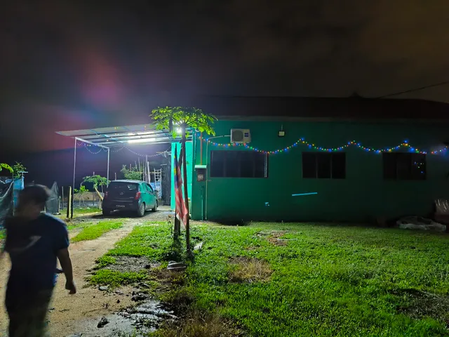 Roomstay @ Homestay Firdausi