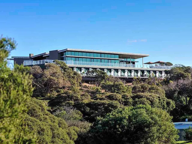 Mercure Portsea