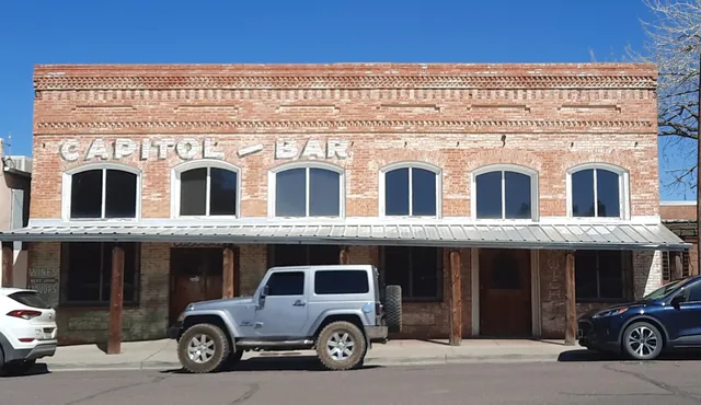 Capitol Bar & Brewery