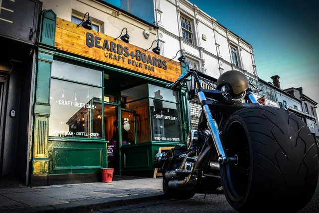 Beards & Boards Craft Beer Bar