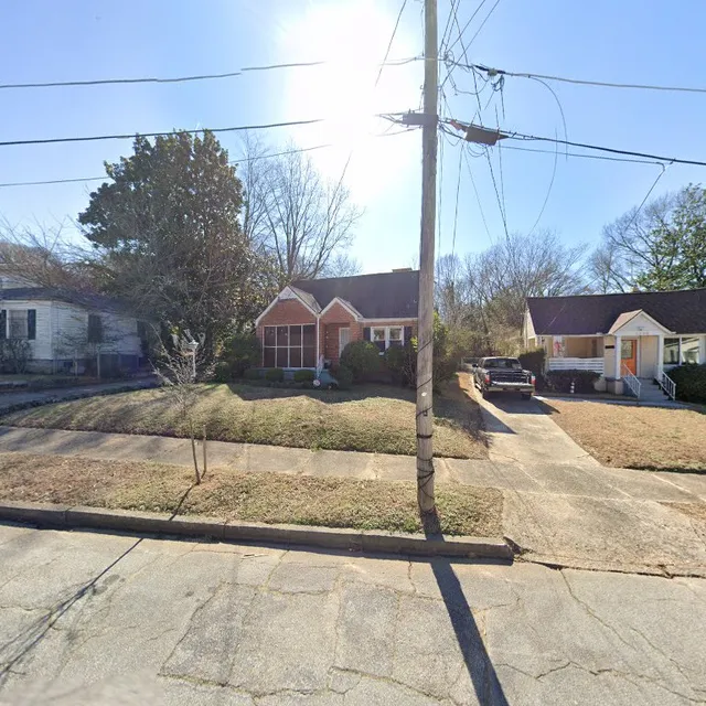 Who is PooPooLaLa Massage $1 a minute since 2002