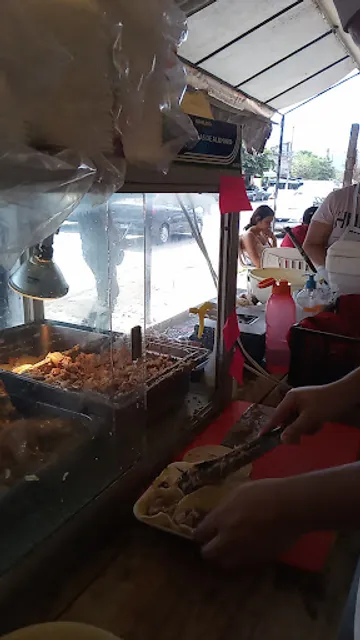 Tacos "El Güero"
