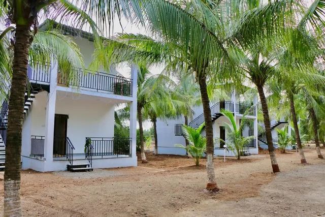 Mahadev Farm & Resort